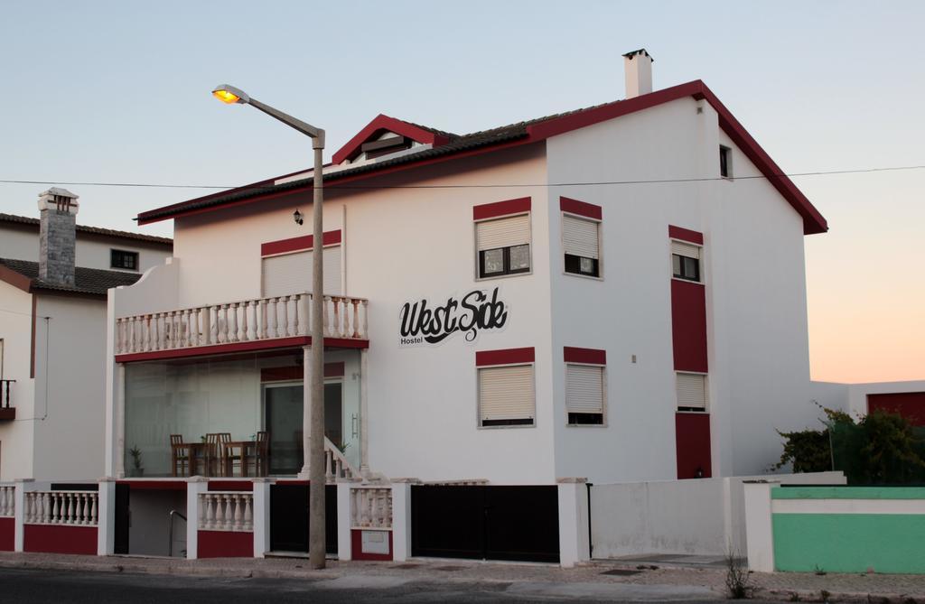 West Side Guesthouse ペニシェ エクステリア 写真